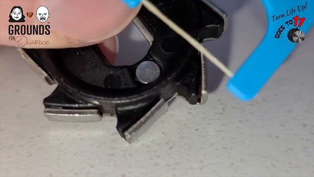 Breville Coffee Grinder Cleaning Tutorial смотреть онлайн