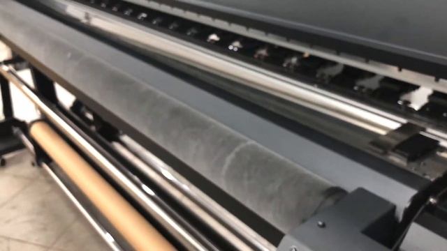 Mimaki TX300P-1800 - классика текстильных плоттеров смотреть онлайн