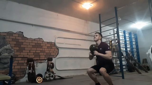 Тренировка на всё тело. МИНОТАВР. Жиросжигающая тренировка с гирей. смотреть онлайн