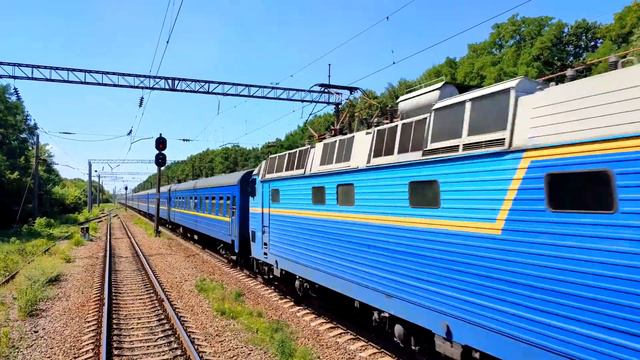 ЧС8-012 | Потяг № 46 Ужгород - Лисичанськ смотреть онлайн
