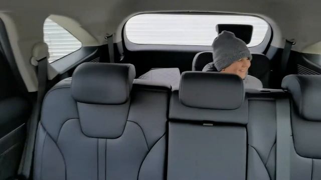 Тестим разговор водителя в Kia Sorento смотреть онлайн
