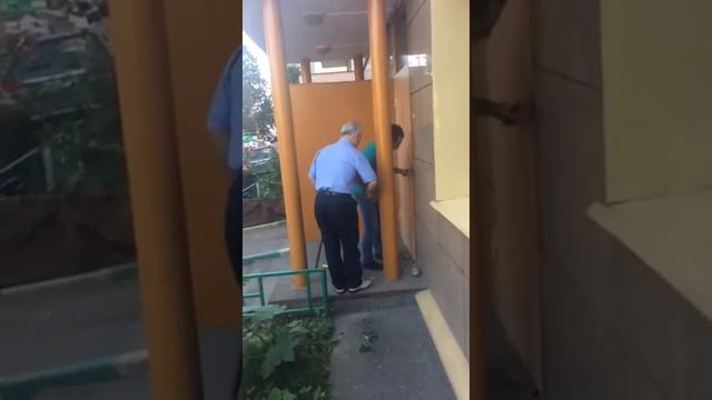 ГУП «Дирекция гаражного строительства города Москвы» захватывает паркинг