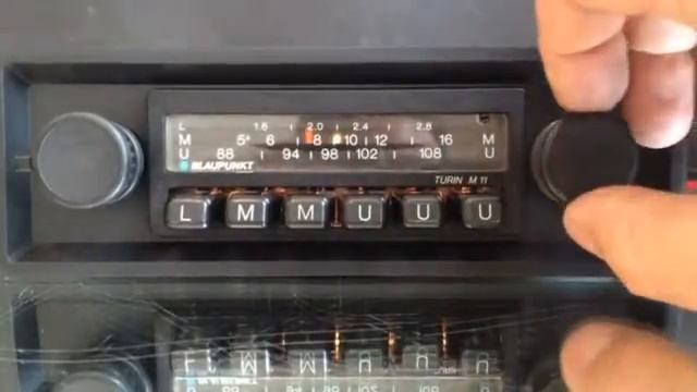 Chromelondon BLAUPUNKT TURIN M11 MONOCHROME VINTAGE CLASSIC CAR RADIO WITH FULL MP3 CONNECTIVITY смотреть онлайн