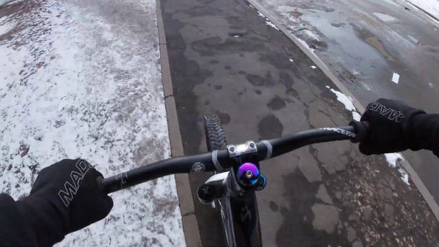 трюки на мтб зимой|GoPro POV MTB Urban Street Riding #dirt#mtb##bmx#street#drop  #bike #bikelife