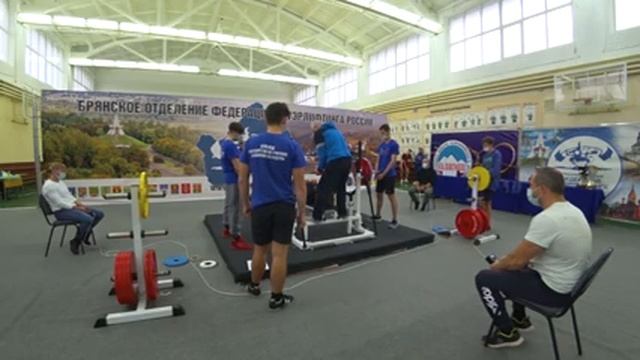 Чемпионат брянской области по пауэрлифтингу. Весовые 83,93.(троеборье + жим лёжа) 14.11.2020 смотреть онлайн