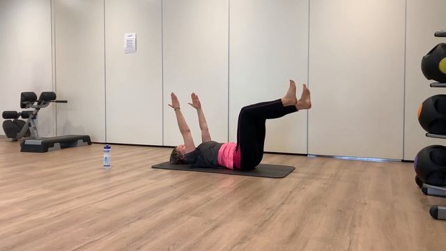 Fysio Sport & Training De Isselt, Pilates les смотреть онлайн
