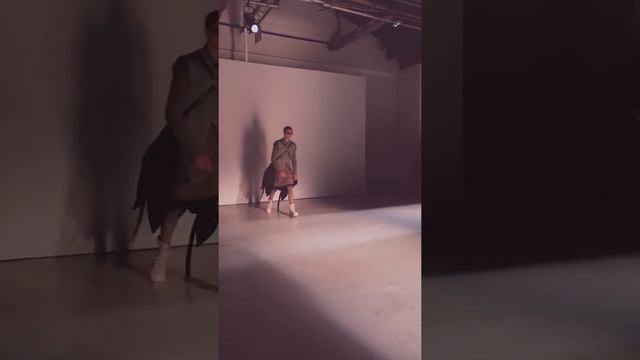 Défilé 18/01/2018 , Boris Bidjan saberi смотреть онлайн