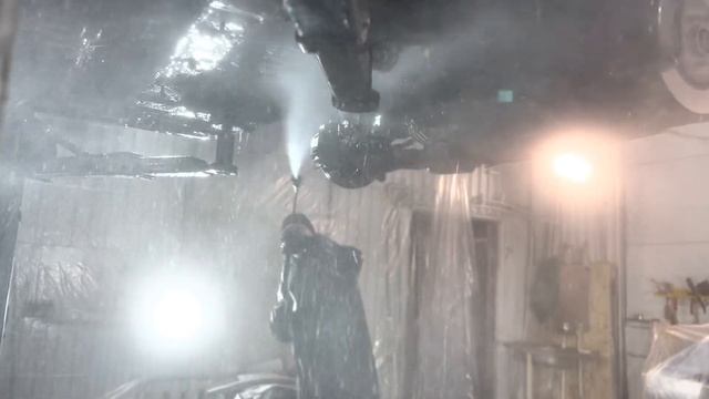 Первый этап антикоррозийной обработки автомобиля Мойка днища смотреть онлайн