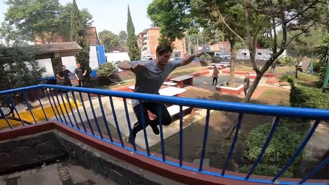 They tried to stop us jump! ?? смотреть онлайн
