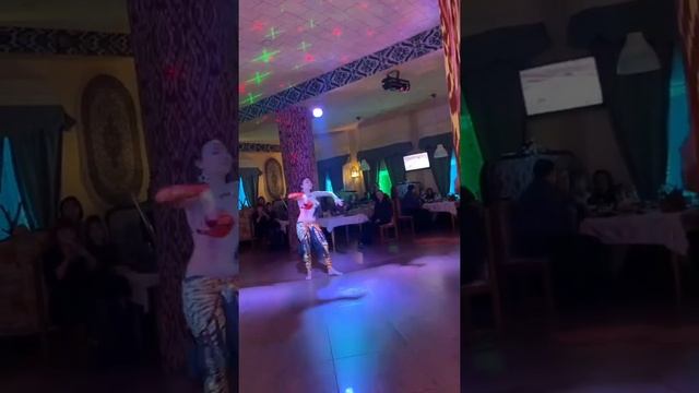 Арабский танец.Шоу-программа в Ресторане "Арарат" Омск 2021 смотреть онлайн