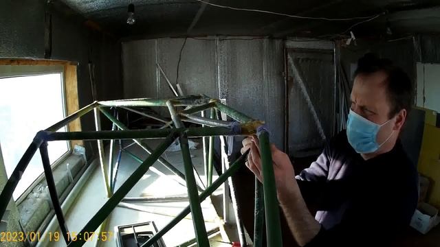 Самолет пчелка!Склейка узла фермы. смотреть онлайн