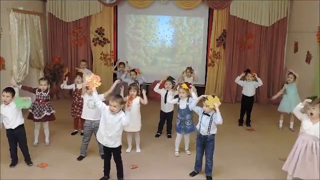 Авторская песенка "НАСТОЯЩИЙ ЛИСТОПАД" муз. и сл. Е.В.Шурахова. смотреть онлайн