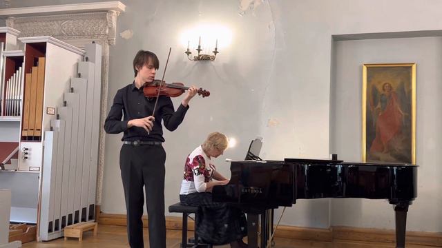 Flight Of Bumblebee, Rimsky-Korsakov