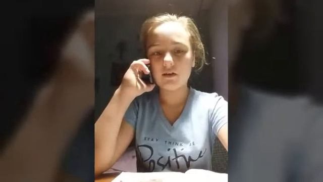 А кто ты когда учишь уроки?📚