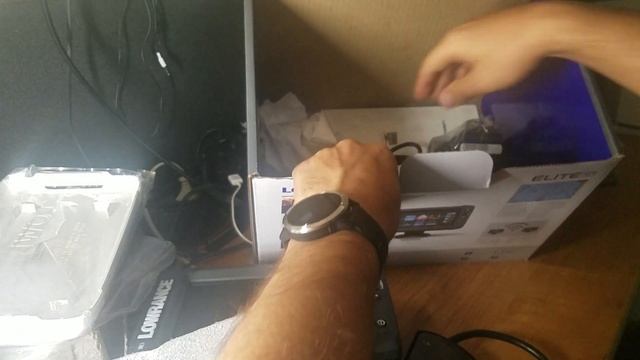 Эхолот Lowrance Elite TI2 7 3-in-1 Active Imaging распаковка и первые впечатления. Мини обзор. смотреть онлайн