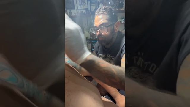 Tocó pintura #tattoo #steampunk смотреть онлайн