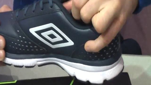 Видеообзор  КРОССОВКИ UMBRO RUNNER LEATHER85559U Интернет Магазин ВЕРШИНА СПОРТА