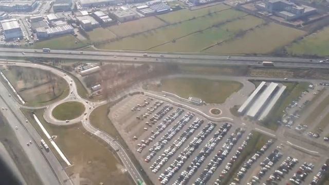 Caravaggio ( BGY ) airport take off смотреть онлайн