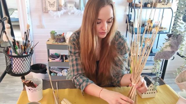 Собираем тростник для плетения циновок смотреть онлайн