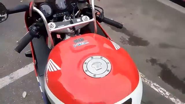 HONDA CBR 900 FIREBLADE смотреть онлайн