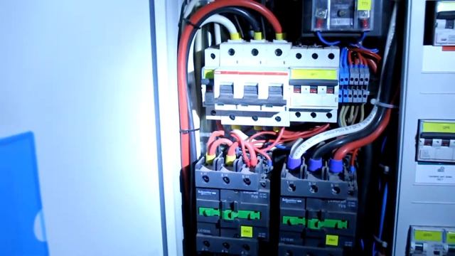 Обзор АВР частного дома. Генератор Pramac + блок AT 206 (инструкция) смотреть онлайн