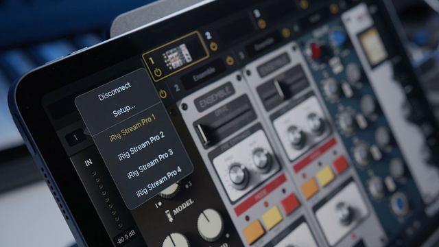 iRig Stream PRO What is Loopback+? смотреть онлайн