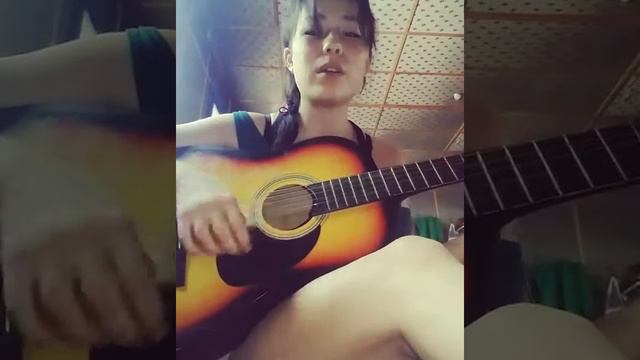 Nazina(Назима) - бабл гам кавер/cover by Veta_singer на гитаре смотреть онлайн