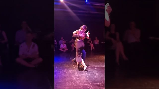 Andrés Molina & Natacha Lockwood - 04 - Milonga Del 900 @ La Mandrilera