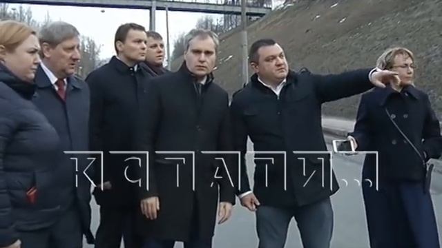 Оползень парализовал движение на Похвалинском съезде смотреть онлайн