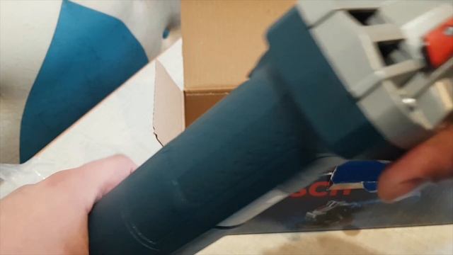 Шлифмашина угловая (болгарка) BOSCH GWS 750 S Professional Видеоотзыв (обзор) Сергея смотреть онлайн