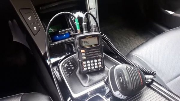 Yaesu vx-6 первый взгляд.