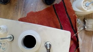 Установка унитаза и крепление бачка