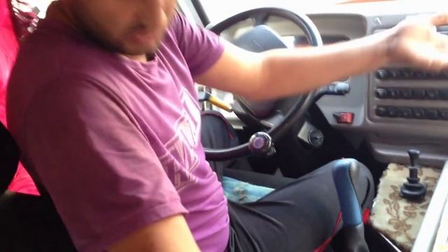 Пример гражданской активности или как испортить настроение курящему водителю. смотреть онлайн