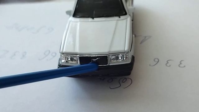 VOLVO 240 GL 1/40 WELLY.