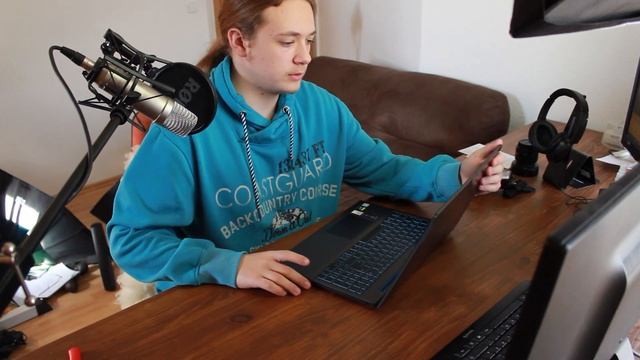 Lenovo IdeaPad L340 Gaming Laptop / Unboxing смотреть онлайн