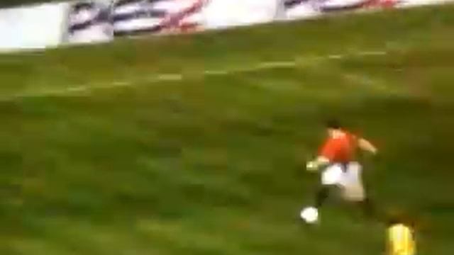 Pro Evolution Soccer 2- PS2 - ULTIMATE LOLAGE смотреть онлайн