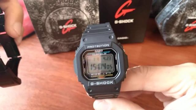 Часы Casio G-Shock GW-M5610-1ER + G-5600E-1DR сравнение.
