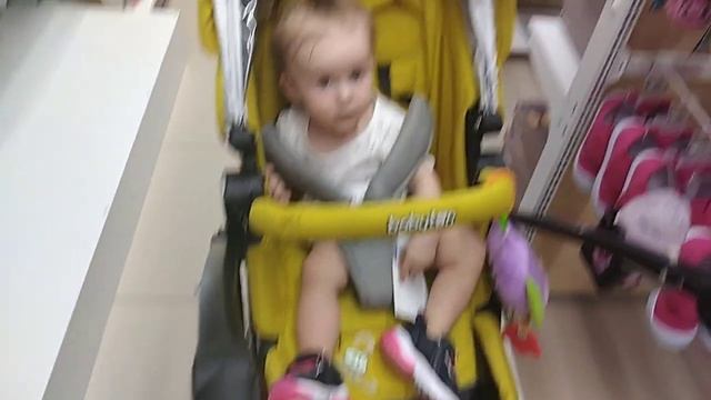 ВЛОГ???Яичный барон/Возвращение родителей/Покупки в Детском мире смотреть онлайн
