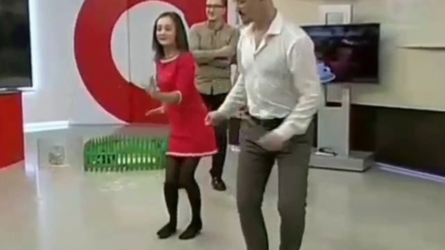 Обучение линди-хопу просто!