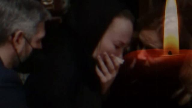 Слезы рекой 7 минут назад он умер в Москве смотреть онлайн