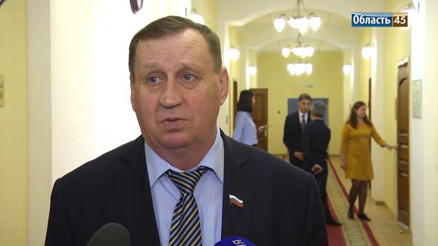 Зауральские депутаты обсудили мусорную реформу и меры защиты от бездомных животных смотреть онлайн