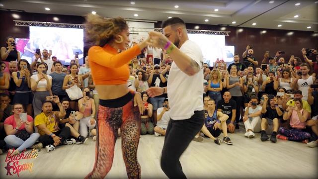 Daniel y Desiree [Mi destino - Reina del Flow] @ Congreso Bachata Spain 2022 смотреть онлайн
