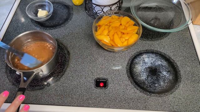 Peach Pie with CRUMBLE Topping // DURING NAP TIME! смотреть онлайн