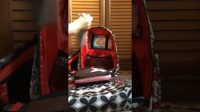 Сравнение моделей BeLight и BRB от Ju-Ju-be. Часть 3. В поликлинику с ребенком. смотреть онлайн