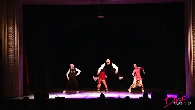 Locking show. Меджикул - Митхун Чакраборти. смотреть онлайн