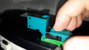 Как снять фишку с комбинации приборов Приоры.