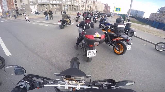Открытие мотосезона в Санкт-Петербурге 2017 (4) смотреть онлайн