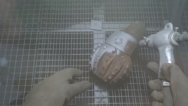 Пескоструйная обработка буровой головки www.woodsteelwork.by смотреть онлайн