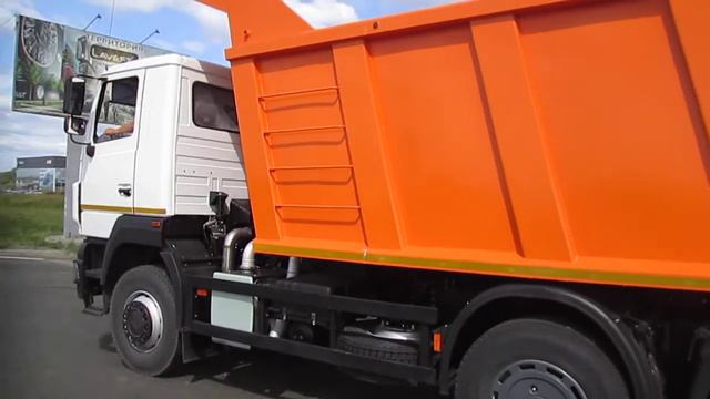Самосвал МАЗ 4 смотреть онлайн