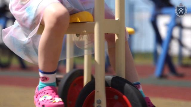 Возвращая детский смех в Мариуполь... смотреть онлайн